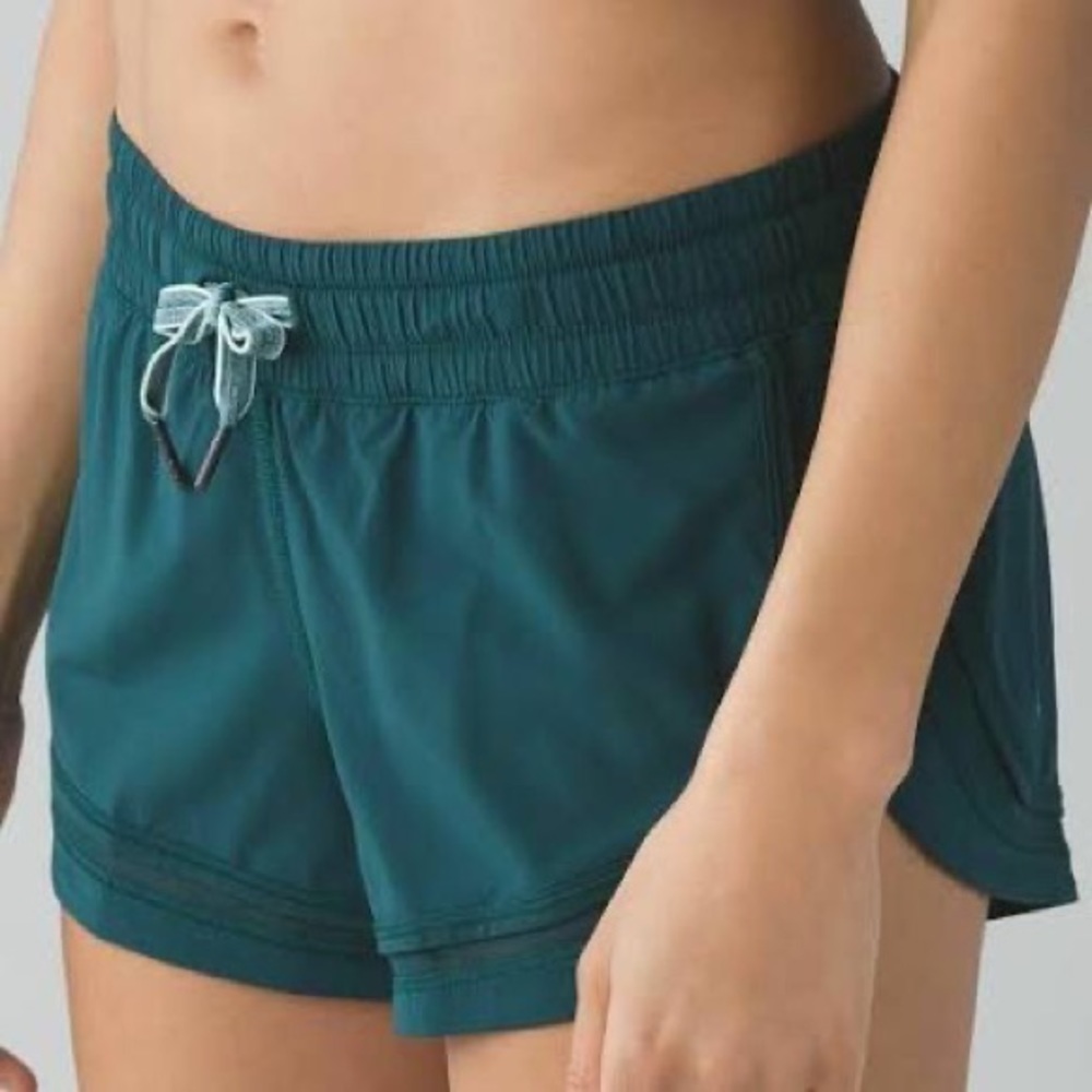 Lululemon Make a Move short